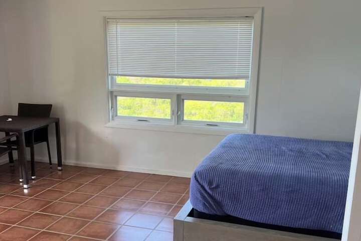 Room 14 of 65