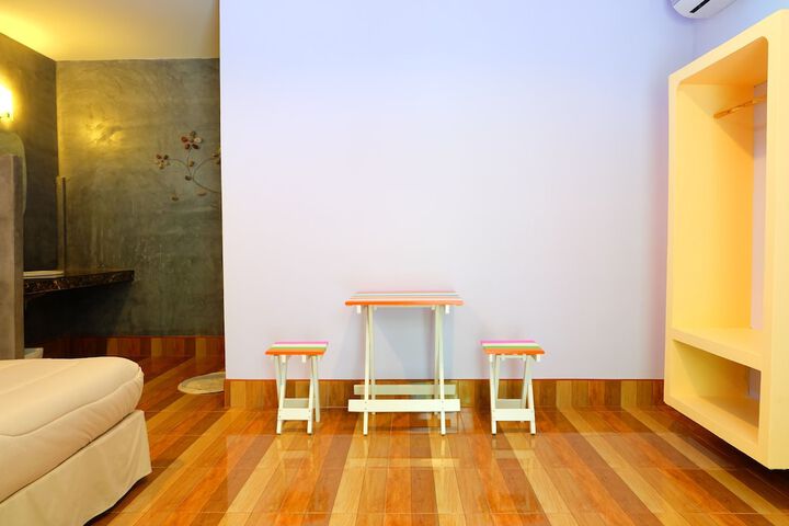 Room 20 of 25