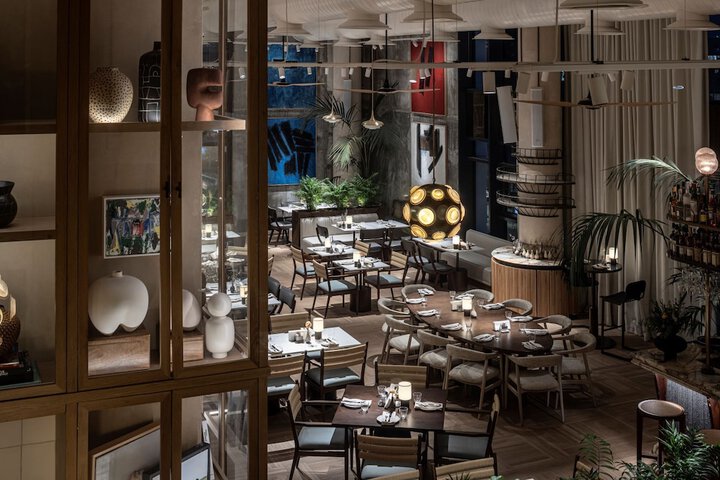 Dining 57 of 75