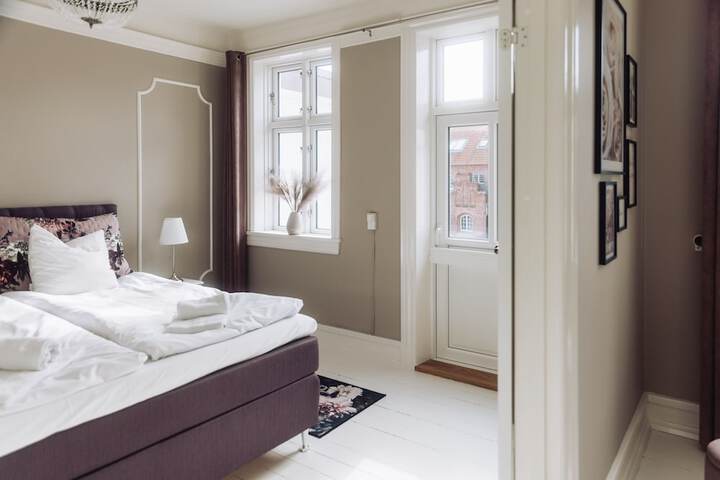 Room 10 of 39