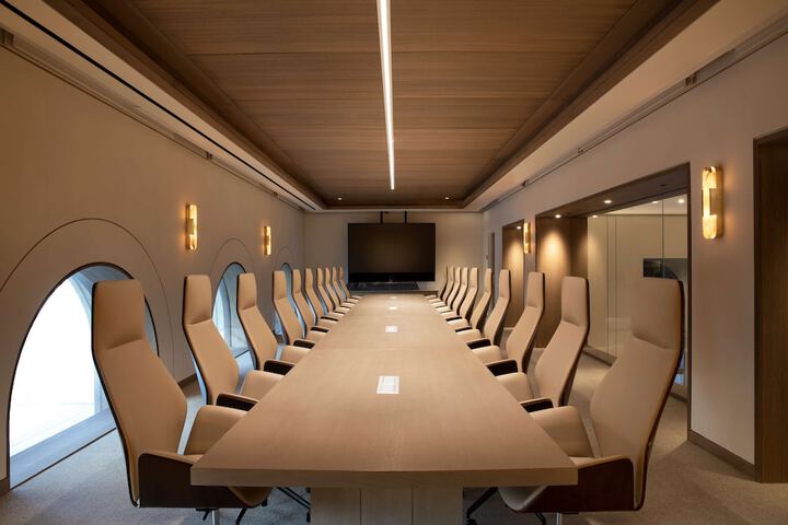 Meeting facility