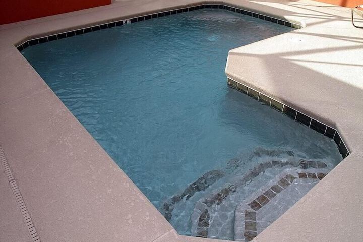 Pool 7 of 23