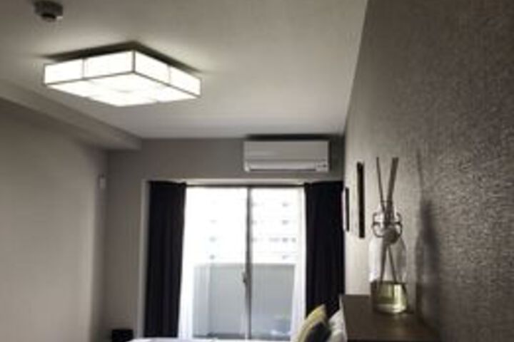 Room 27 of 89