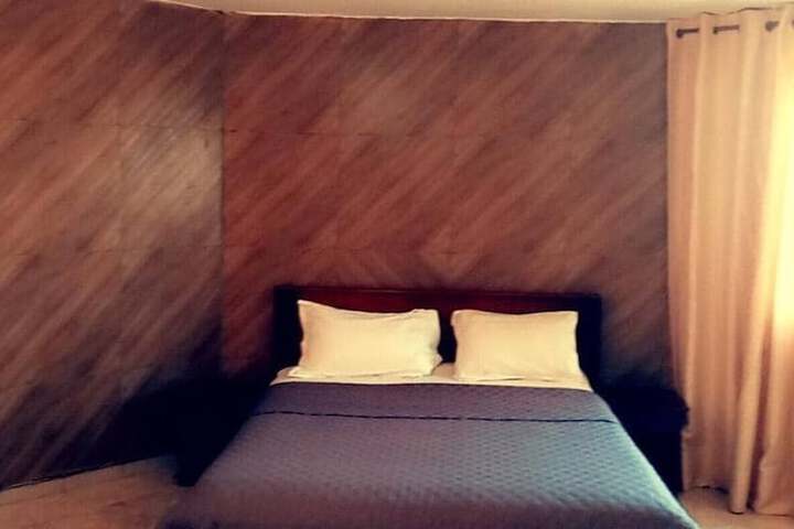 Room 10 of 54