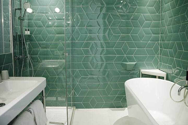 Bath Interior