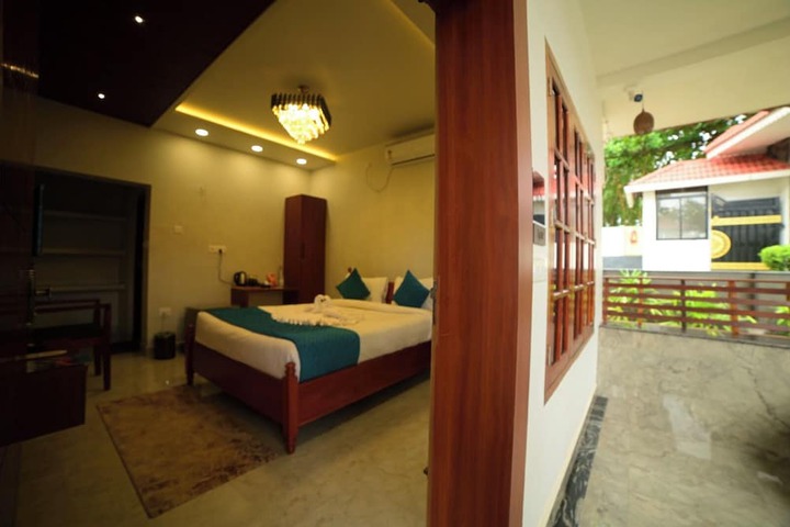 Room 28 of 52