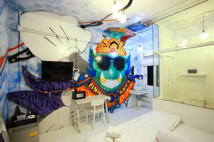 Room amenity