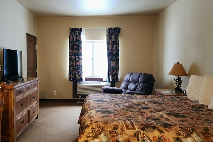 Room 4 of 14