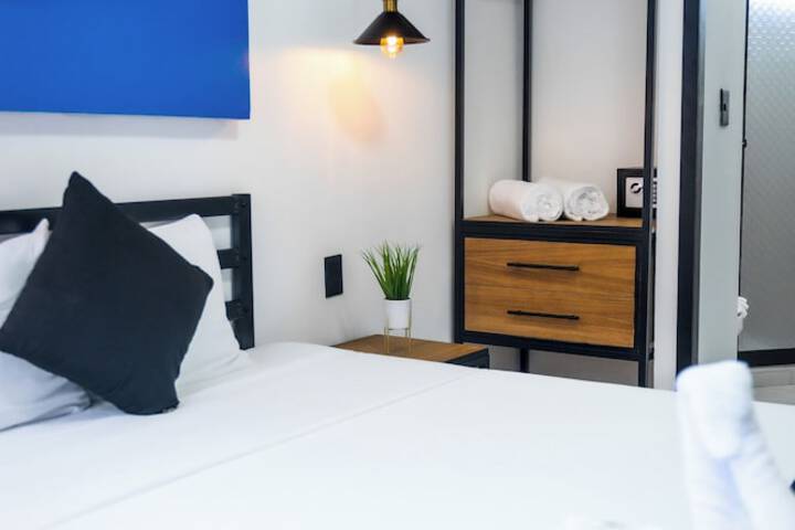 Room 20 of 80