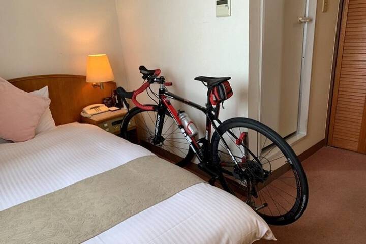 Room 14 of 29