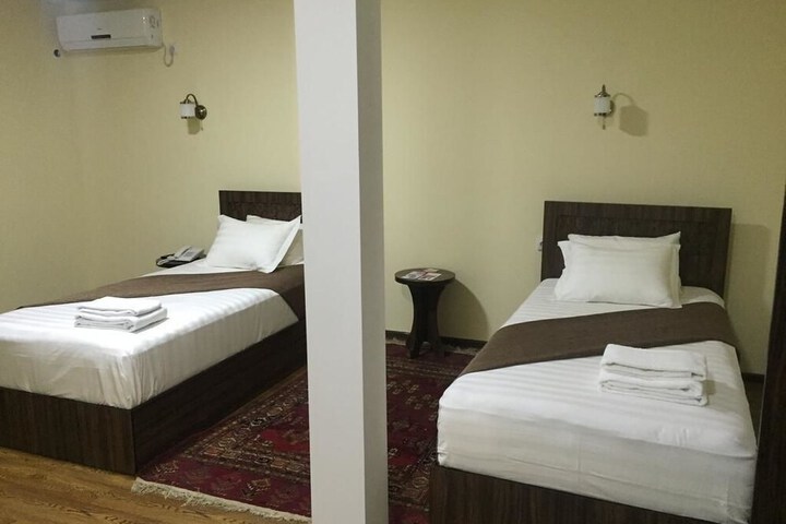 Room 8 of 46