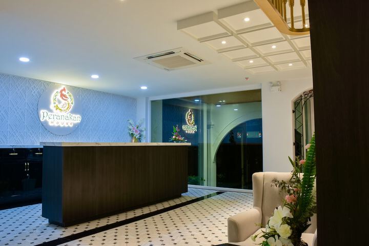 Hotel Interior 2 of 129