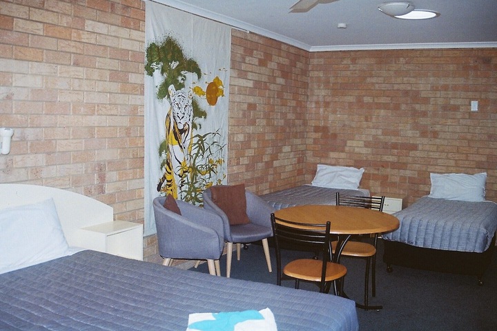 Room 5 of 58