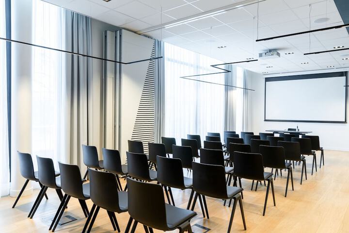 Meeting 32 of 35
