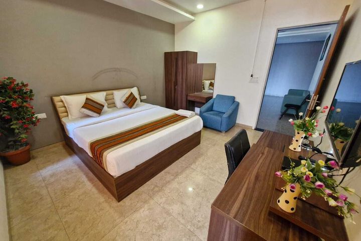 Room 15 of 58
