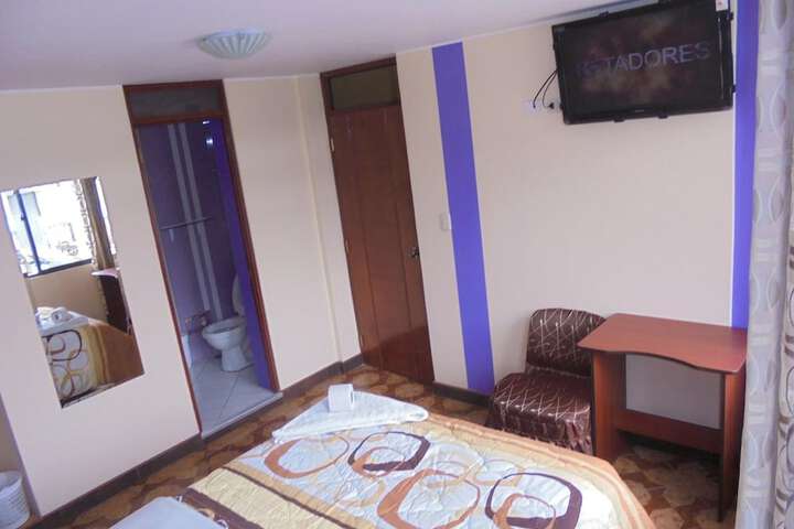 Room 7 of 29