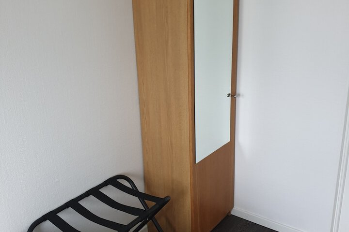 Room 18 of 49