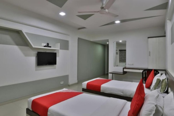Room 16 of 35