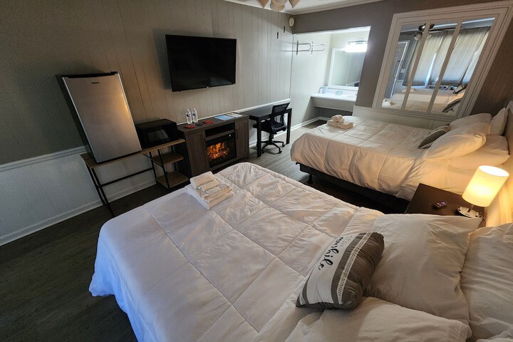 Room 5 of 37