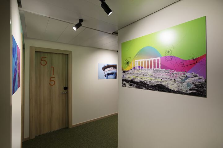 Ballroom/Hall 74 of 88