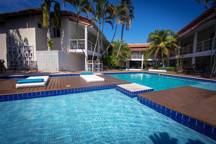 Pool 64 of 110