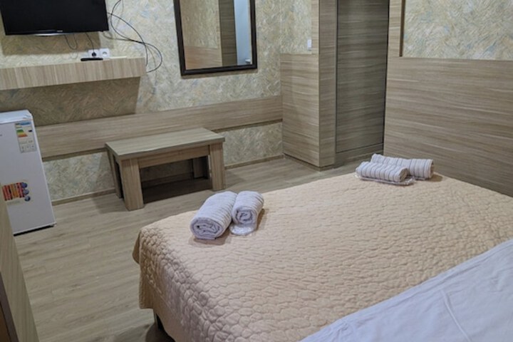 Room 26 of 110