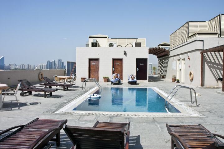 Pool 44 of 83
