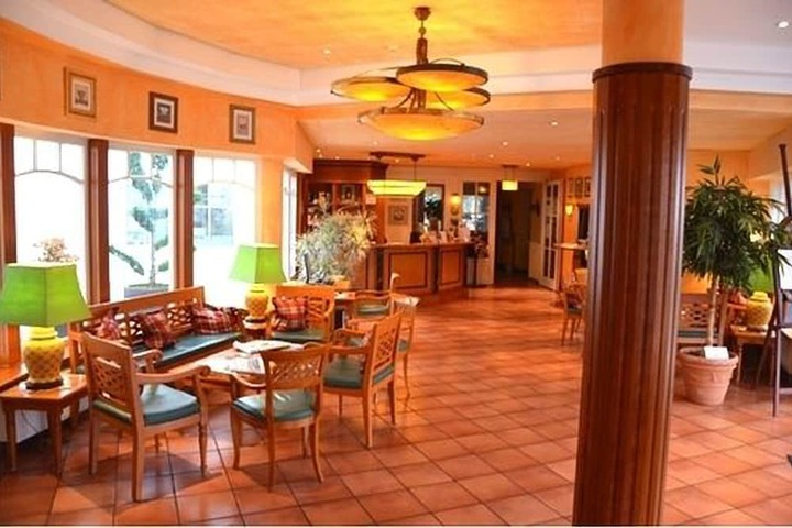 Hotel Interior 3 of 25
