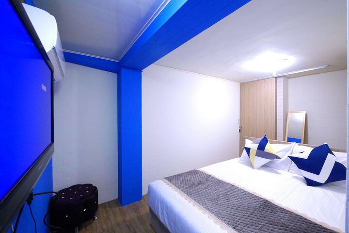 Room 20 of 45