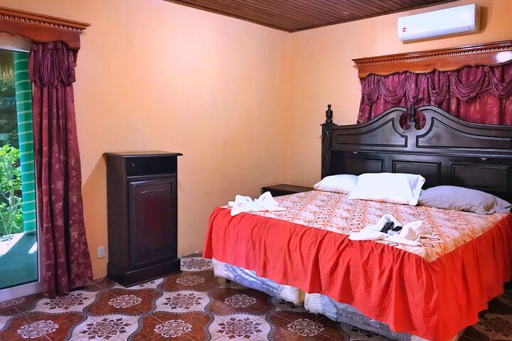 Room 12 of 29