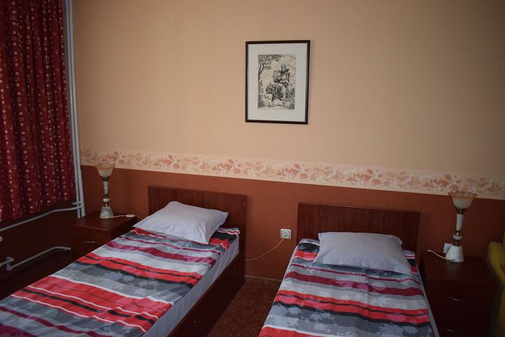Room 4 of 47