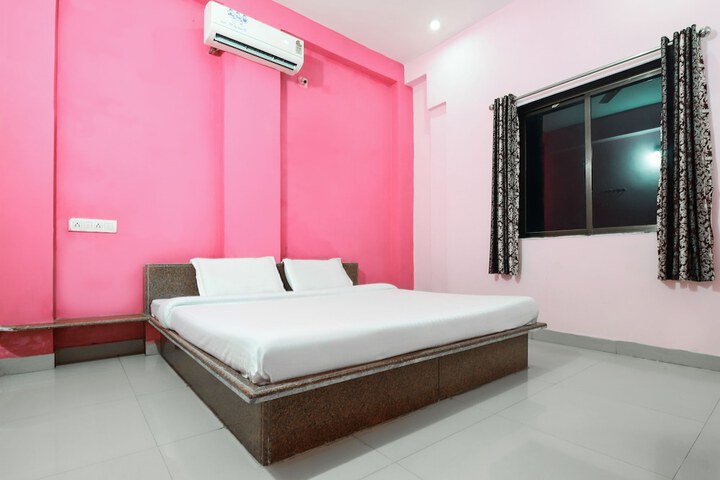 Room 17 of 21