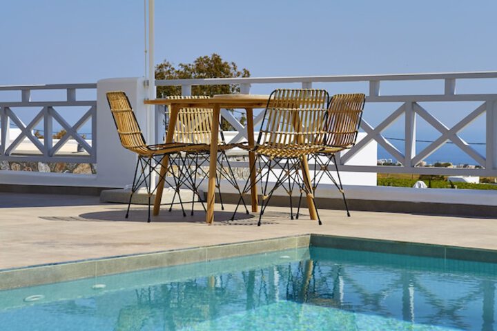 Pool 116 of 219