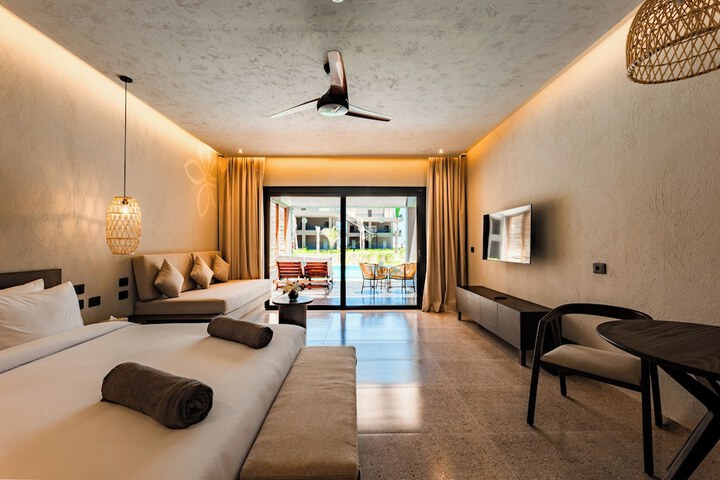Room 41 of 150