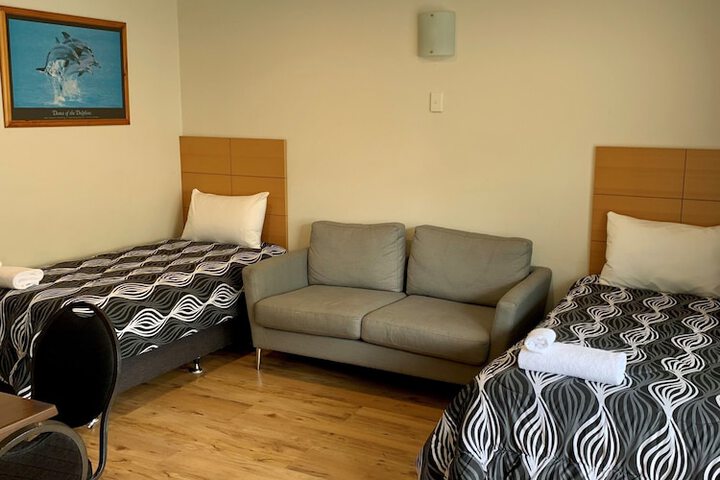 Room 5 of 21