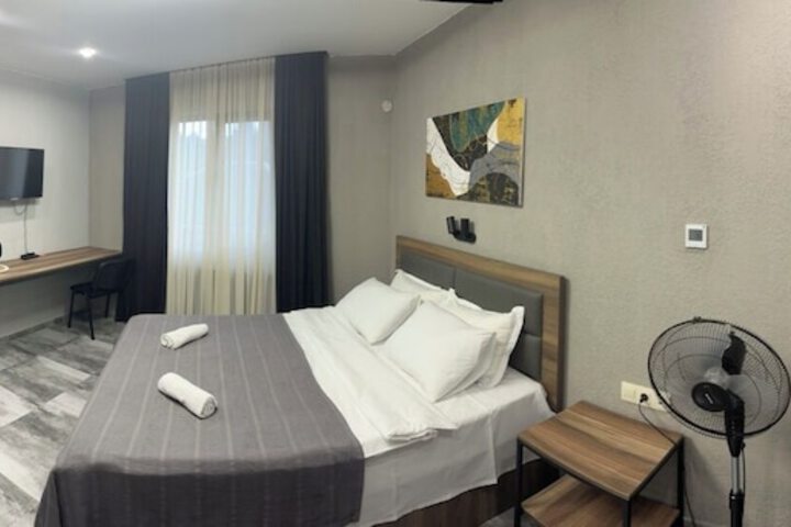 Room 9 of 55