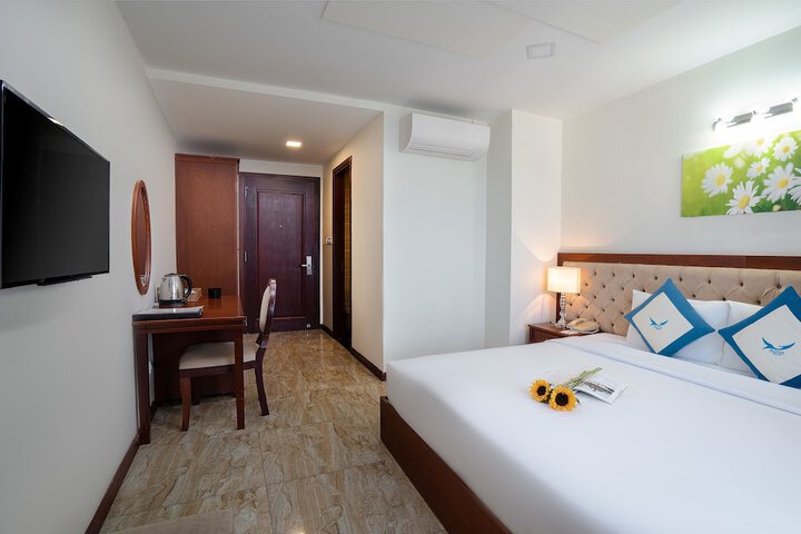 Room 55 of 189