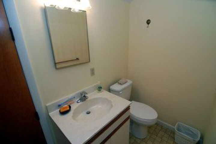 Room 20 of 49