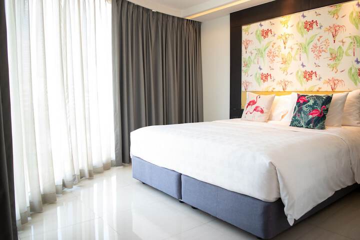 Room 16 of 130
