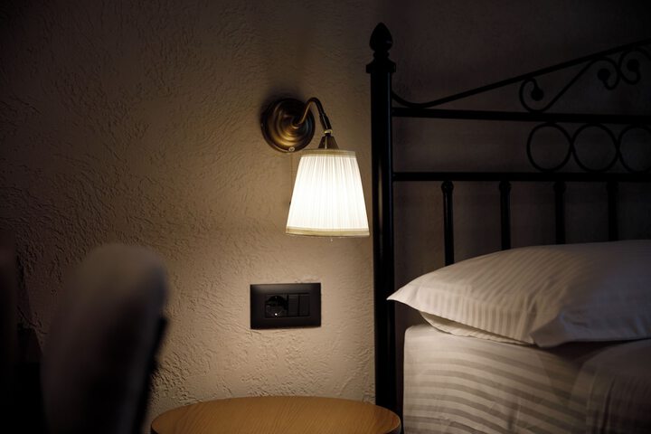 Room 12 of 124