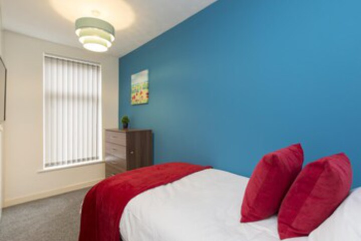 Room 25 of 62