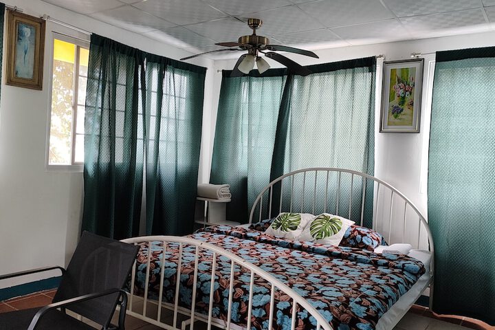 Room 11 of 46