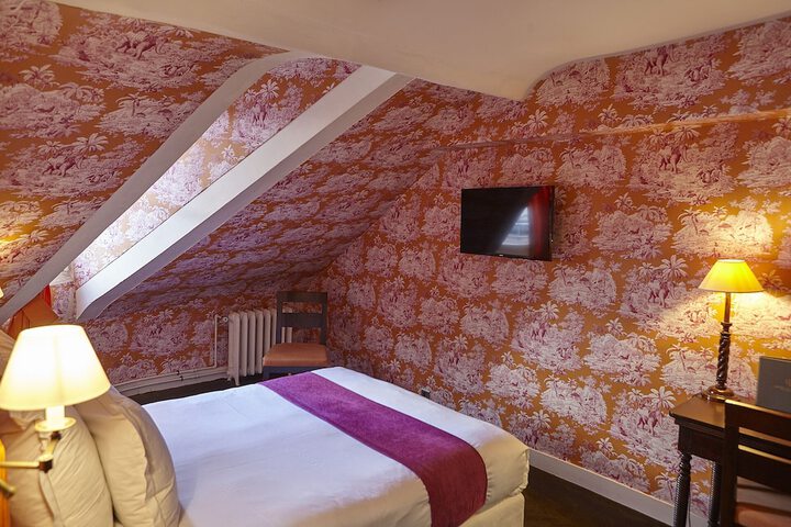 Room 22 of 61