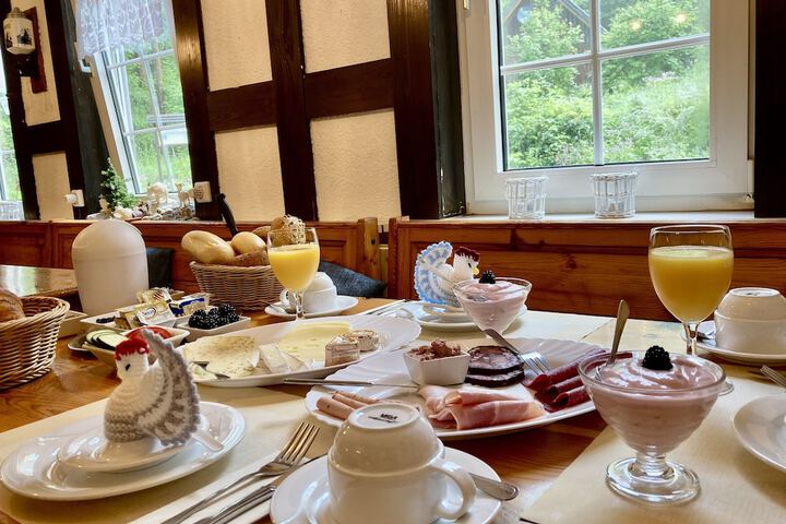 Breakfast/Coffee Service 20 of 26