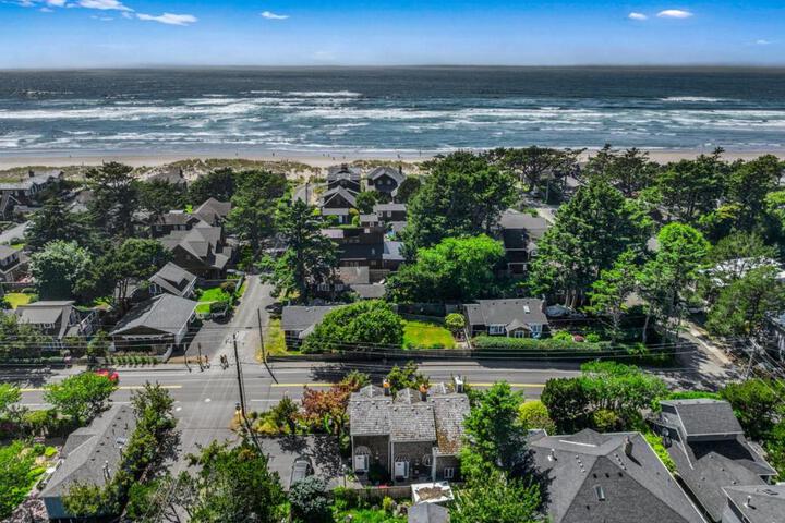 Photo of Beaches Inn Townhomes