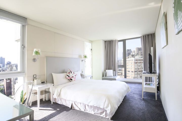 Room 20 of 80