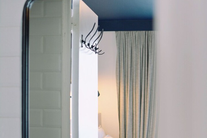 Room 83 of 109