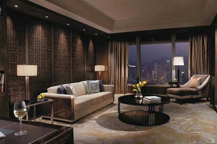 Room 47 of 145