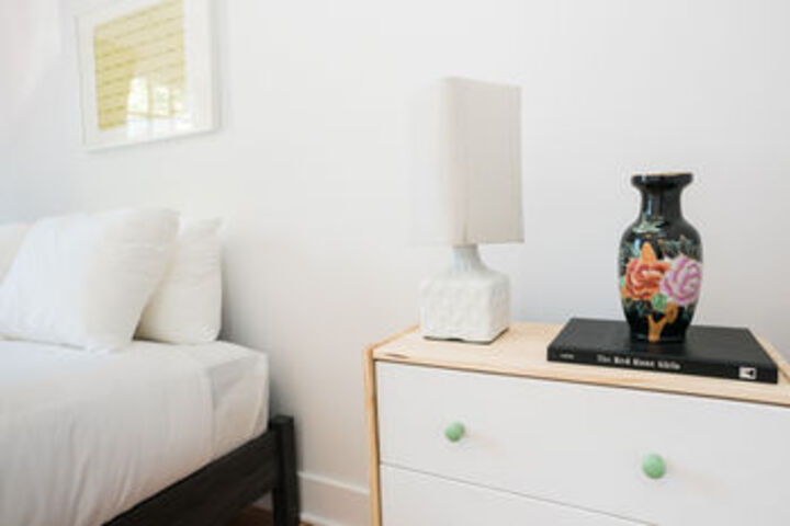 Room 8 of 23