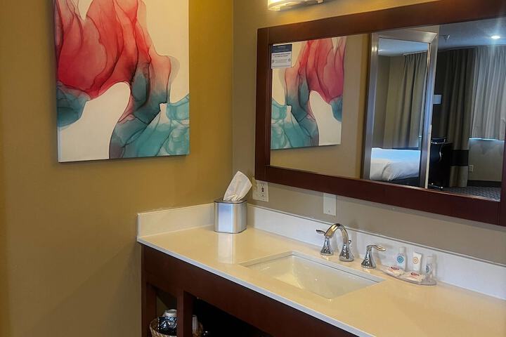 Room 6 of 51